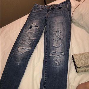 American Eagle skinny jeans